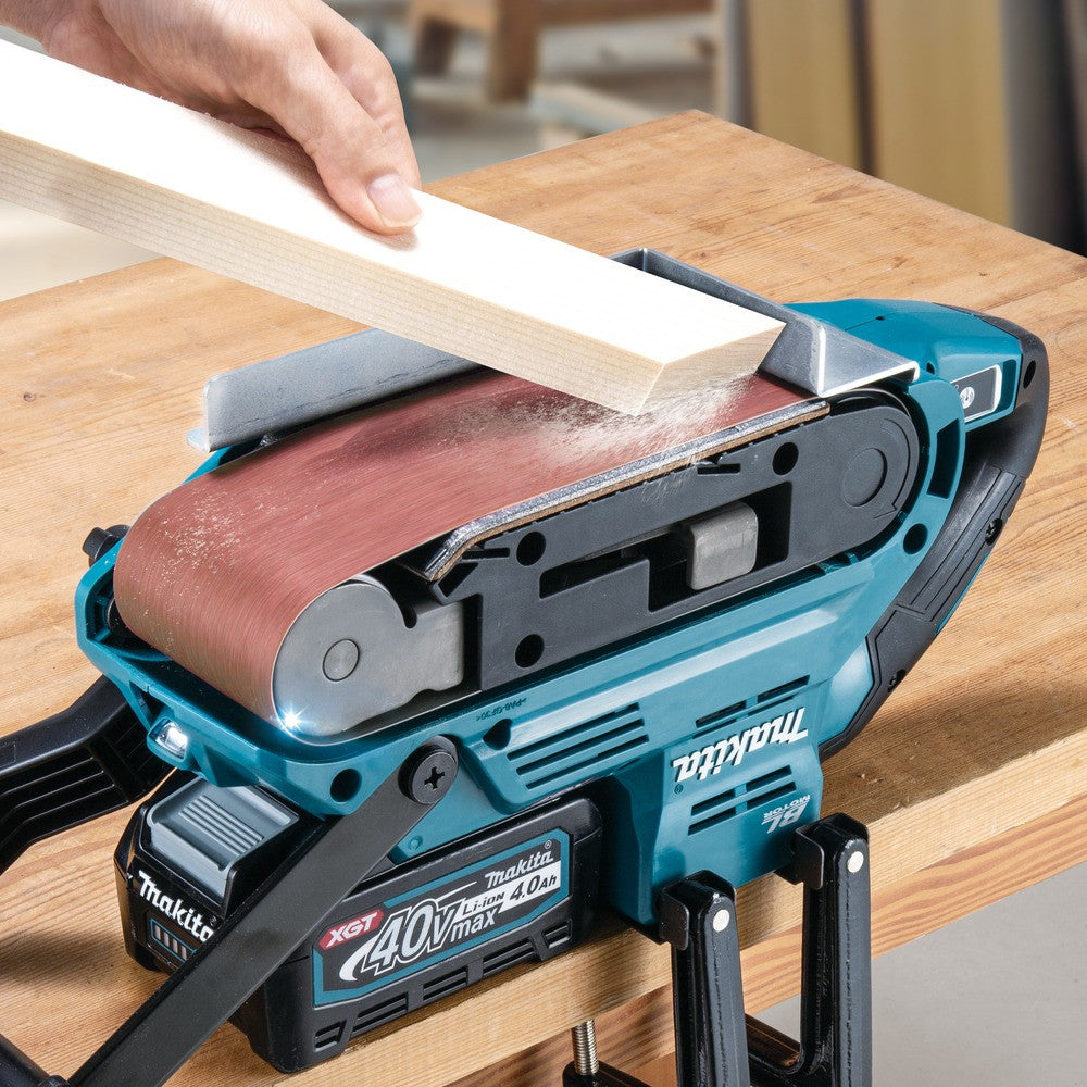 MAKITA Ponceuse à bande 40V Solo 76x533mm - BS001GZ