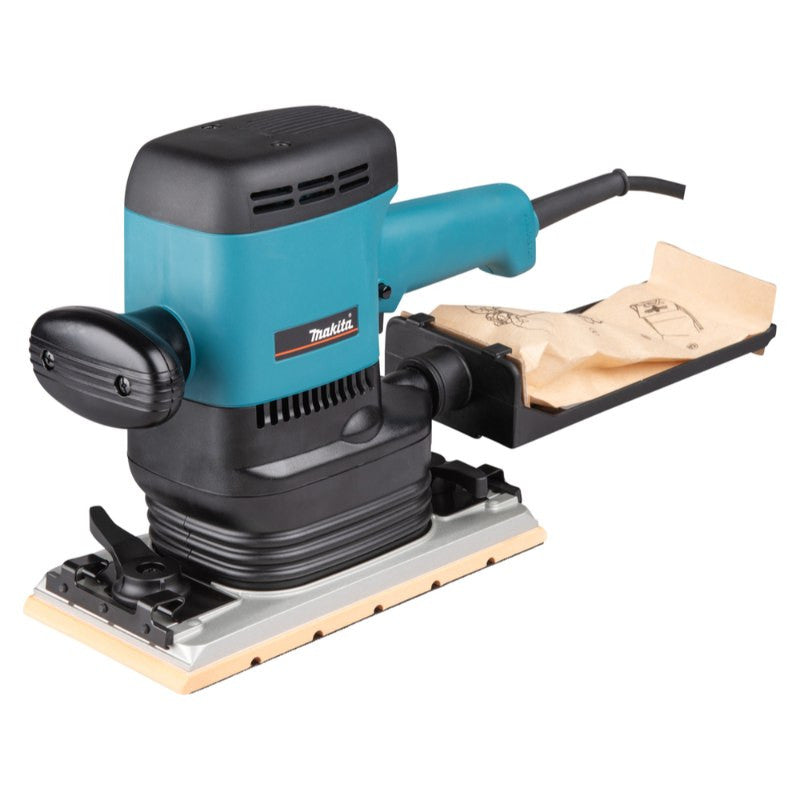 MAKITA ponceuse vibrante 600W 115x229mm - 9046