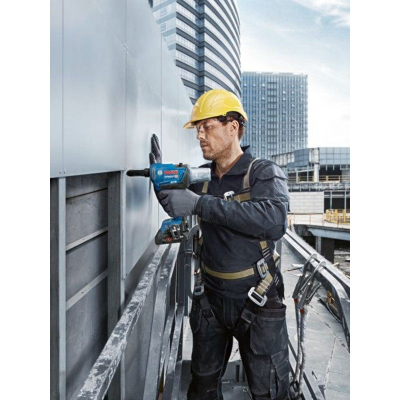 BOSCH Pro Riveteuse 18V Solo GRG L-Boxx - 06019K5002